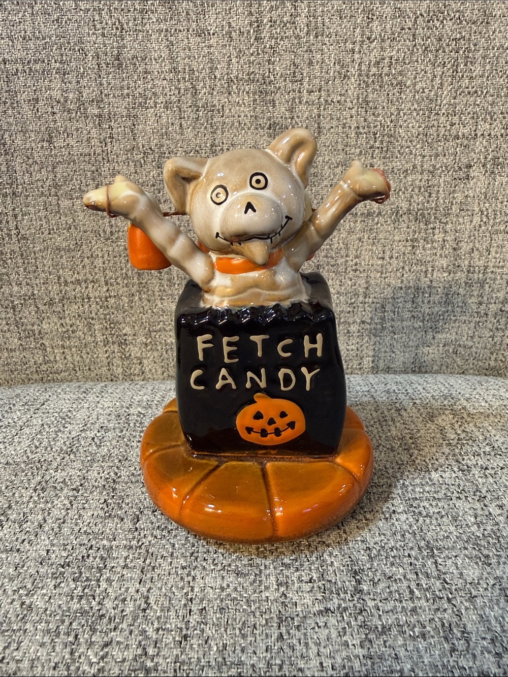RETIRED 2016 Yankee Candle Boney Bunch Jar Topper - NWT